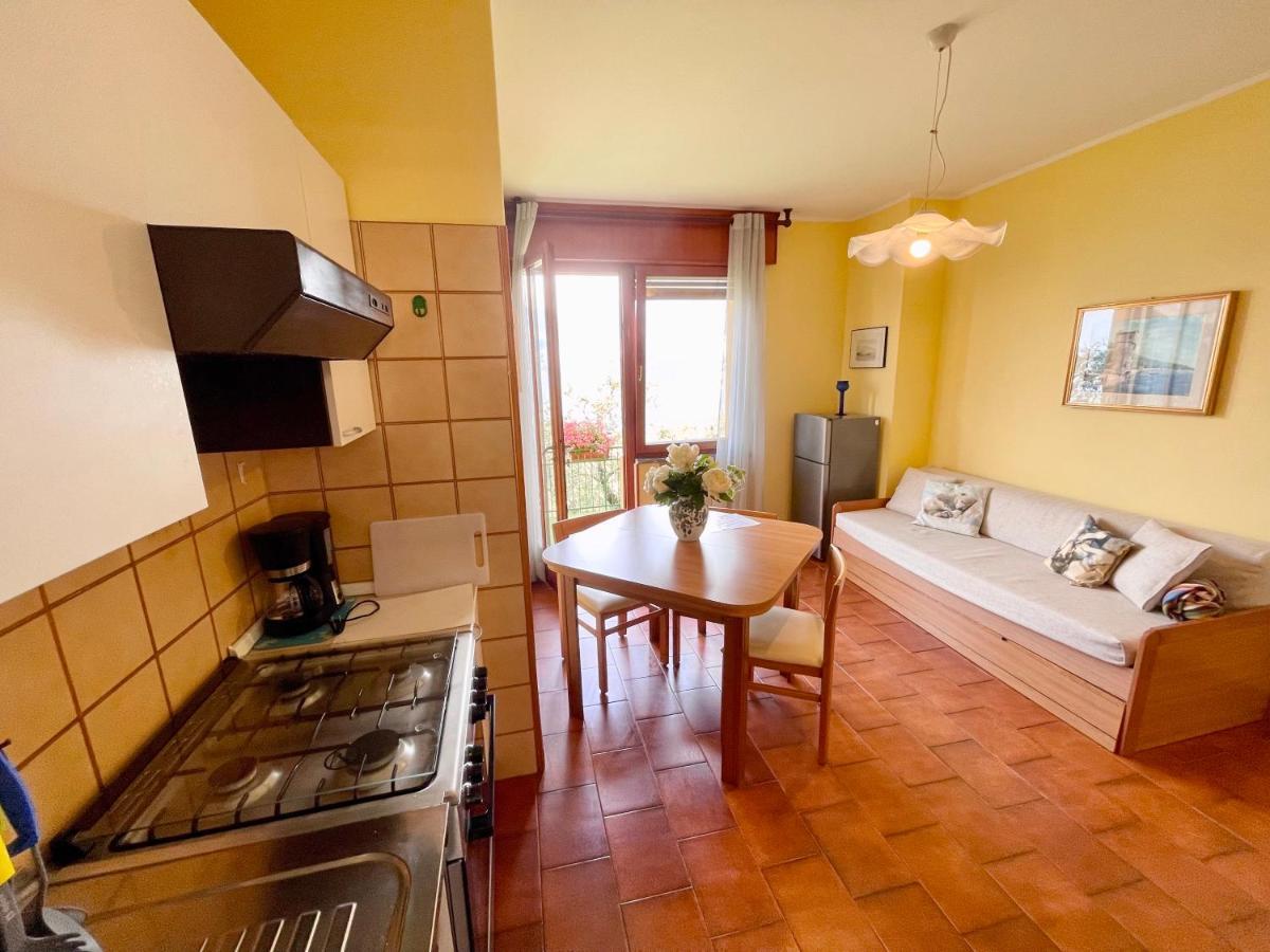 Casa Rosa Apartments Malcesine Exteriör bild